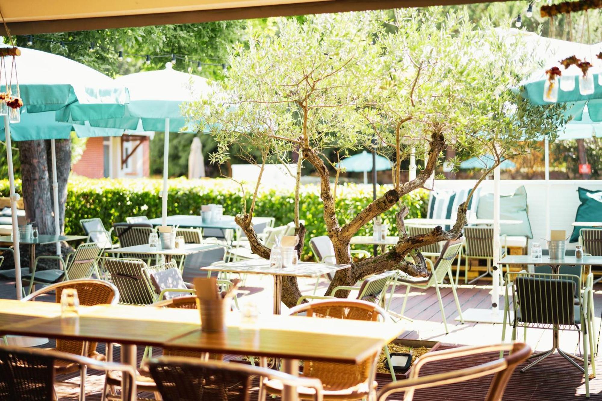 Sporting House Hotel Toulouse Exterior foto